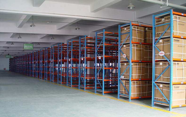 1497069701944668.jpg 中型貨架介紹圖.jpg